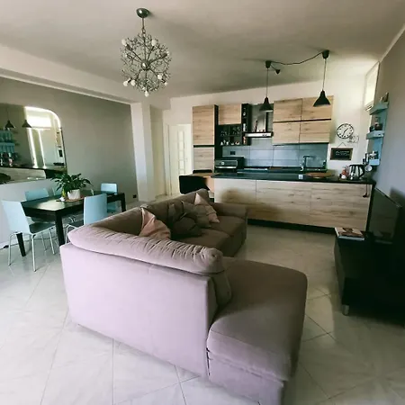 Penthouse In Central Area With Very Large Terrace Lecce Exterior photo