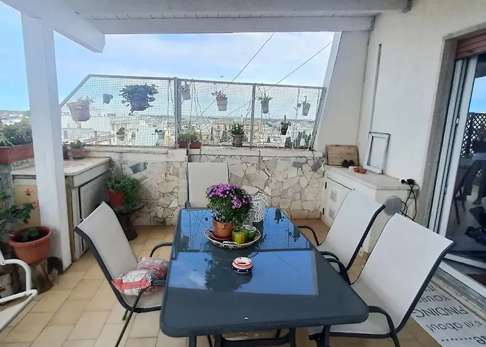 Penthouse In Central Area With Very Large Terrace