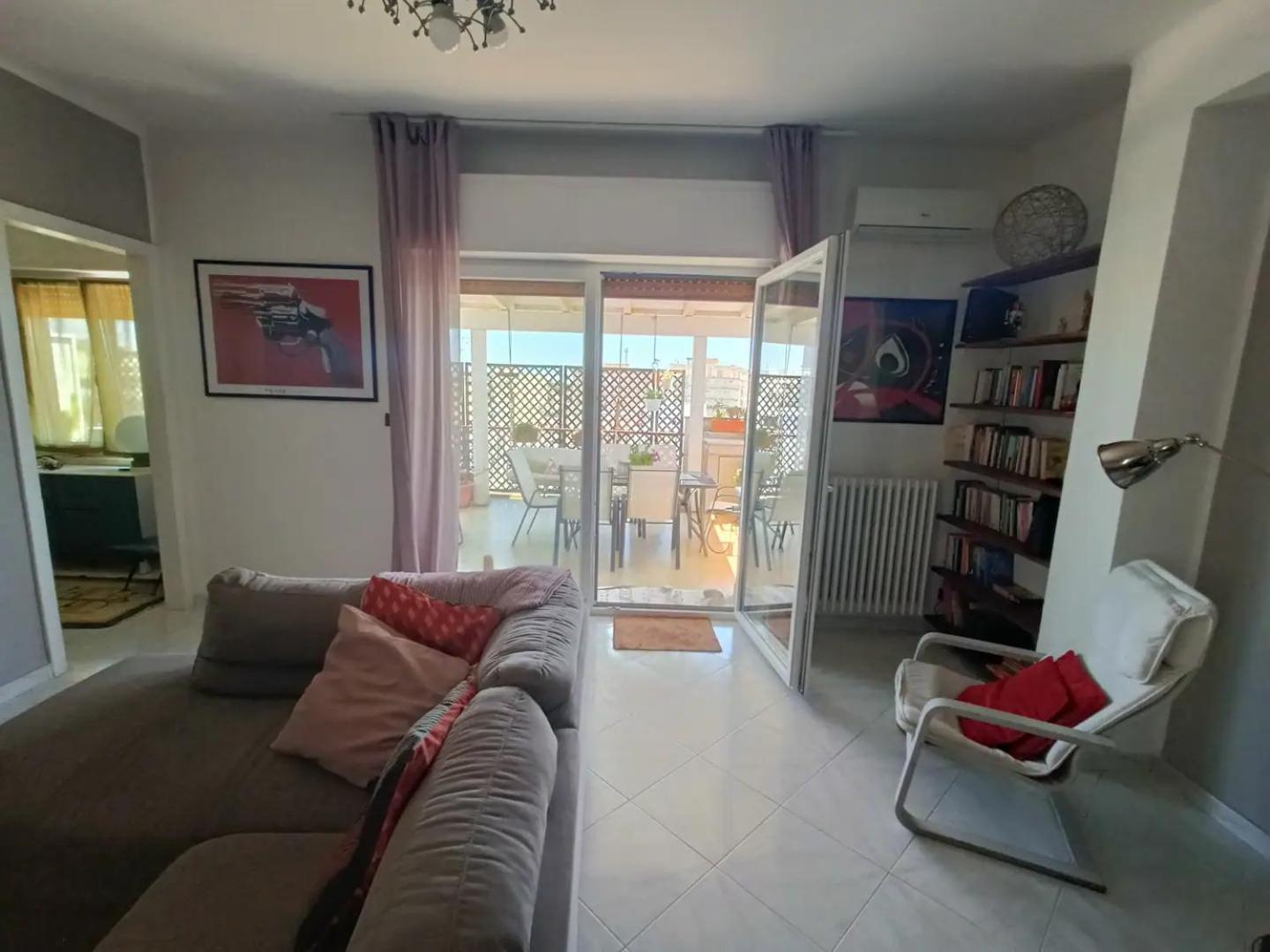 Apartamento Penthouse In Area With Very Large Terrace *